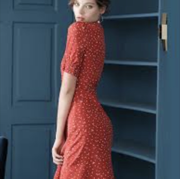 Old Navy Red Polka Dot V‑Neck Midi Dress - Picture 8 of 10